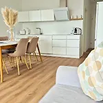 Seeliebe - Seeblick, Parkplatz, Teilweise Private Sauna, Wlan Apartment *