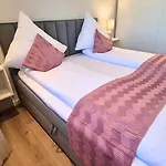 Seeliebe - Seeblick, Parkplatz, Teilweise Private Sauna, Wlan Schwerin (Mecklenburg-Vorpommern)