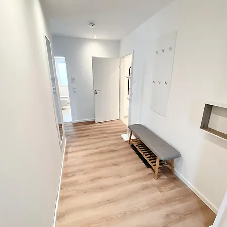 Apartment Seeliebe Schwerin - Pkw, Teilweise Mit Privater Sauna, Wlan, Xxl-balkon O Terrasse, Seeblick *