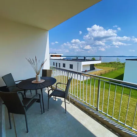 Seeliebe - Pkw, Teilweise Mit Privater Sauna, Wlan, Xxl-balkon O Terrasse, Seeblick Schwerin (Mecklenburg-Vorpommern)