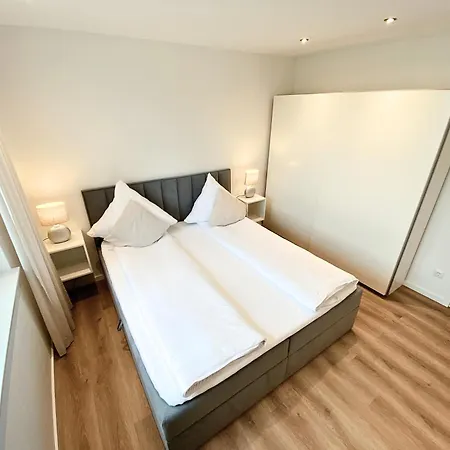 Seeliebe Schwerin - Pkw, Teilweise Mit Privater Sauna, Wlan, Xxl-balkon O Terrasse, Seeblick Schwerin (Mecklenburg-Vorpommern)