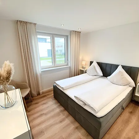Apartment Seeliebe Schwerin - Pkw, Teilweise Mit Privater Sauna, Wlan, Xxl-balkon O Terrasse, Seeblick Schwerin (Mecklenburg-Vorpommern)