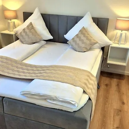 Seeliebe - Pkw, Teilweise Mit Privater Sauna, Wlan, Xxl-balkon O Terrasse, Seeblick Apartment *