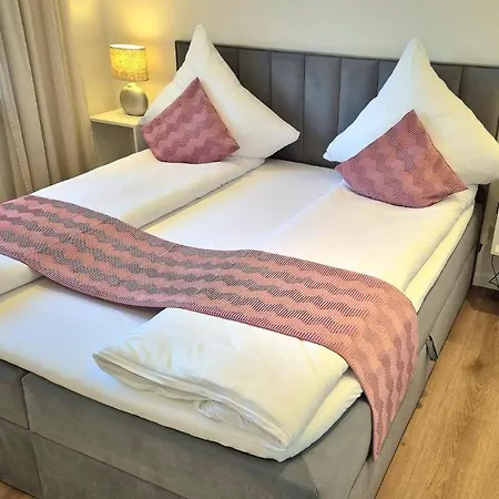 Seeliebe - Teilweise Mit Privater Sauna, Seeblick, Parkplatz, Wlan