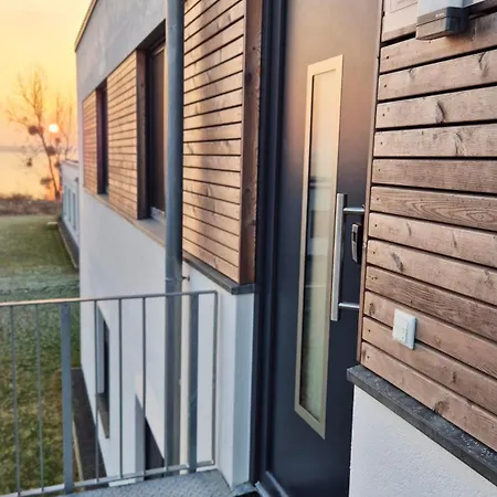 Seeliebe - Teilweise Mit Privater Sauna, Seeblick, Parkplatz, Wlan * Schwerin (Mecklenburg-Vorpommern)