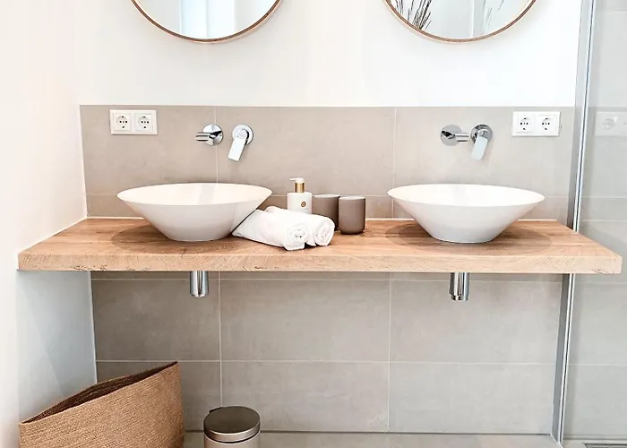 Seeliebe - Seeblick, Parkplatz, Teilweise Private Sauna, Wlan *