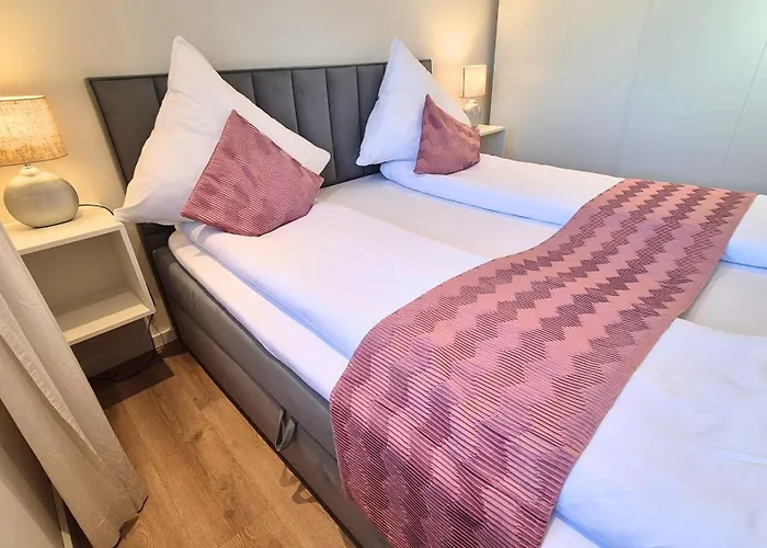 Seeliebe - Seeblick, Parkplatz, Teilweise Private Sauna, Wlan Schwerin (Mecklenburg-Vorpommern)